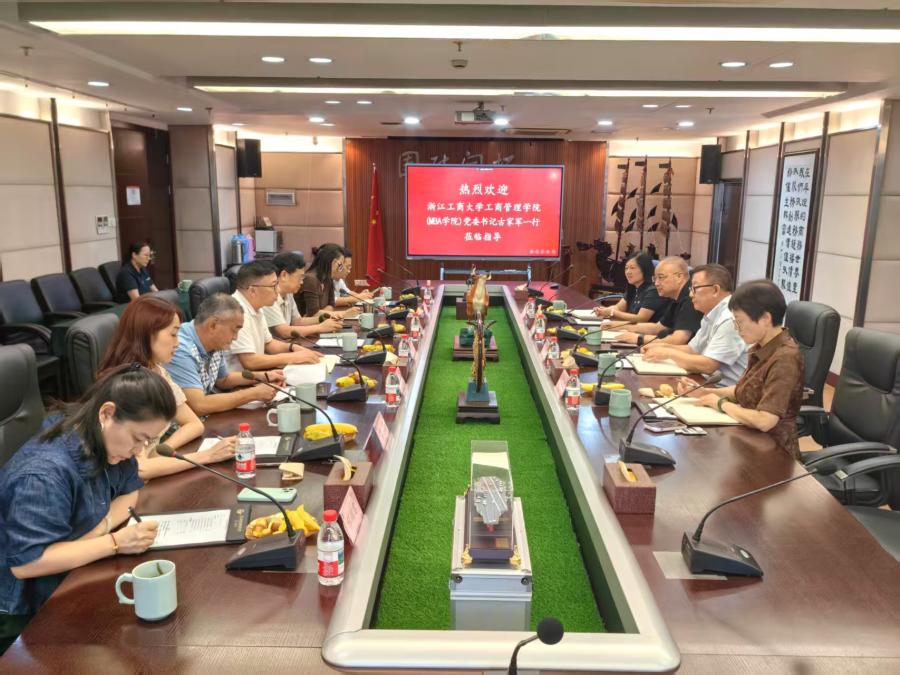 17605779568554246iUy.jpg 1.jpg